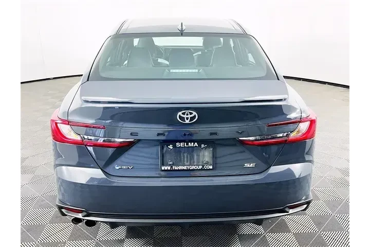 $31900 : Toyota Camry 2025 SE 4dr Sed image 6