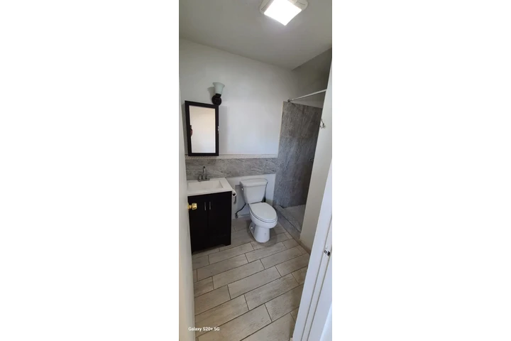 $1400 : Apartmento Desert Hot Springs image 5