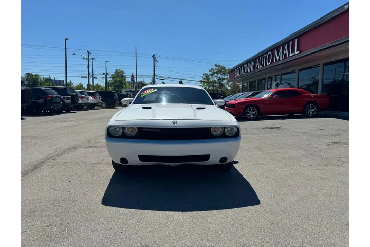 $4980 : 2010 Challenger 2dr Cpe SE image 7