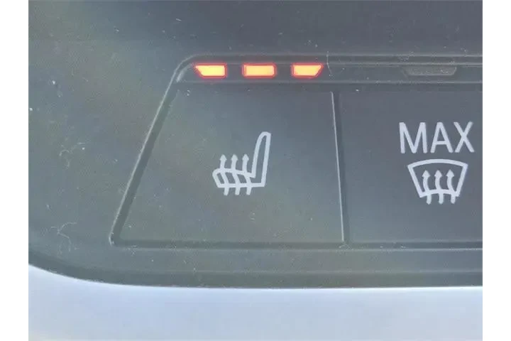 $38977 : BMW X4 2022 AWD xDrive30i 4d image 6