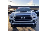 $29999 : 2021 Tacoma SR5 V6 thumbnail