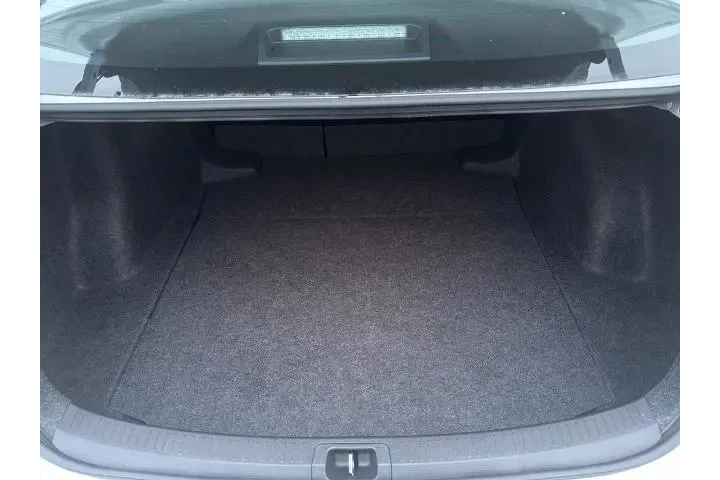 $22774 : Toyota Corolla 2025 LE 4dr S image 8