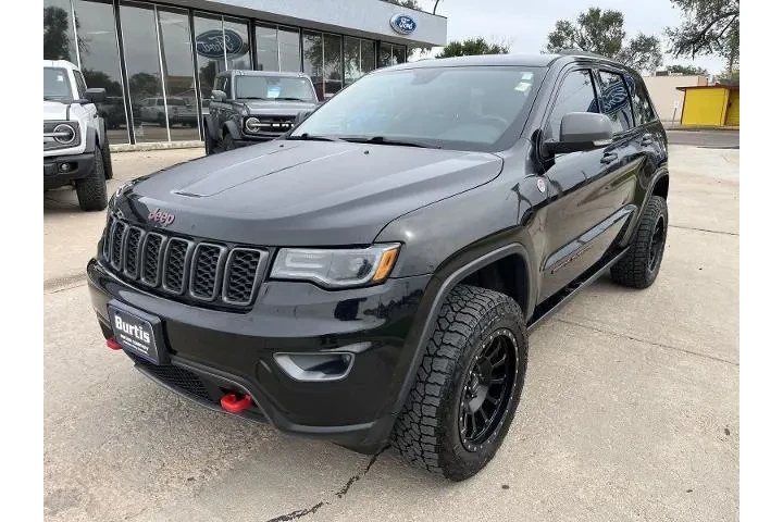 $16000 : Jeep Grand Cherokee 2018 4x4 image 2