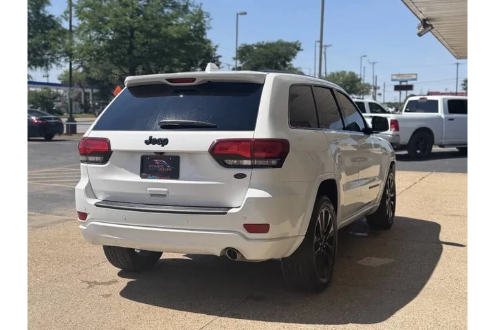 $19999 : 2020 Grand Cherokee Altitude image 9