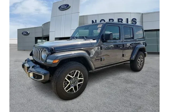 $36488 : Jeep Wrangler 2025 4x4 Sahar image 2