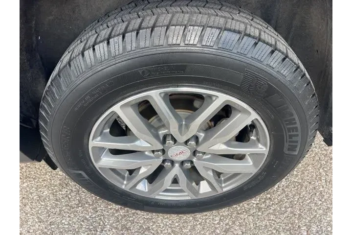 $14995 : GMC Acadia 2017 SLE-2 4dr SU image 8