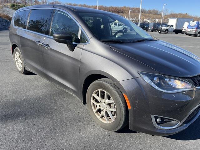 $28000 : PRE-OWNED  CHRYSLER PACIFICA T image 3