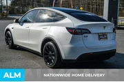 $37920 : Tesla Model Y 2024 AWD Long thumbnail