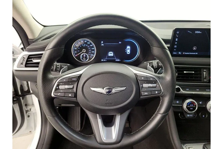 $30998 : Genesis G70 2022 2.0T 4dr Se image 10