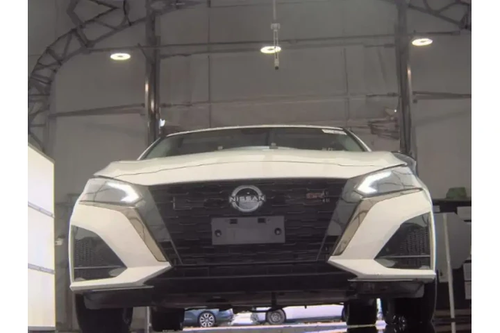 $22499 : Nissan Altima 2023 AWD 2.5 S image 4