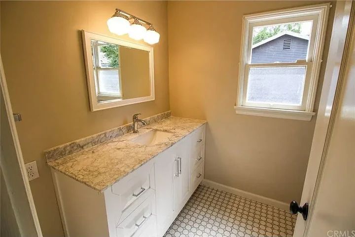 $1200 : 3 Recamaras 2 Baños Listo image 4