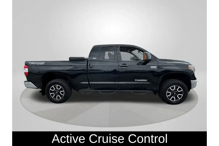 $17000 : Toyota Tundra 2018 4x4 SR5 4 image 8