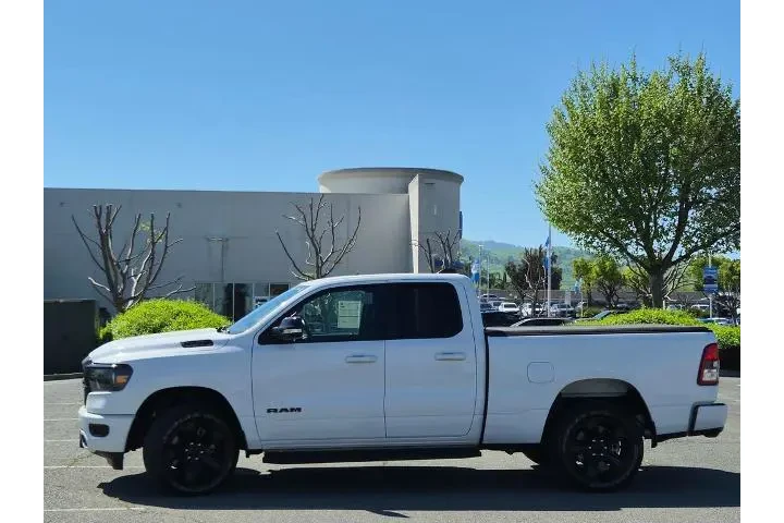 $39900 : Ram 1500 2022 4x4 Big Horn 4 image 7