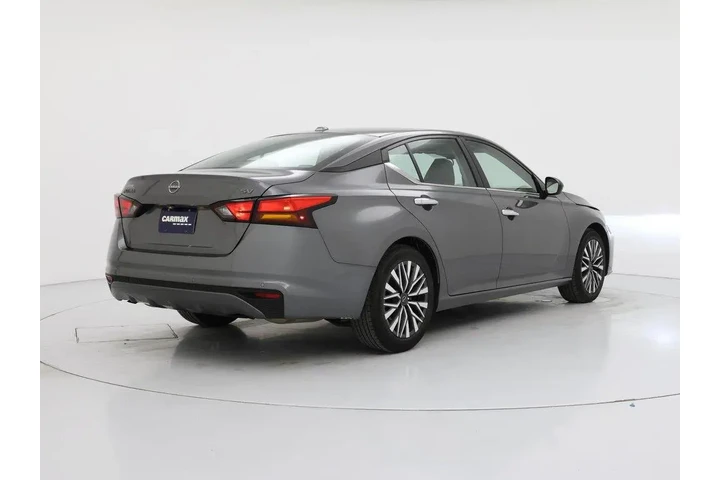 $19998 : Nissan Altima 2024 2.5 SV 4d image 8