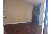 $1300 : 2 Bedroom 1 Bath Apartment thumbnail
