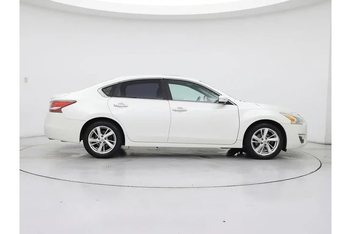 $12998 : Nissan Altima 2015 2.5 SL 4d image 7
