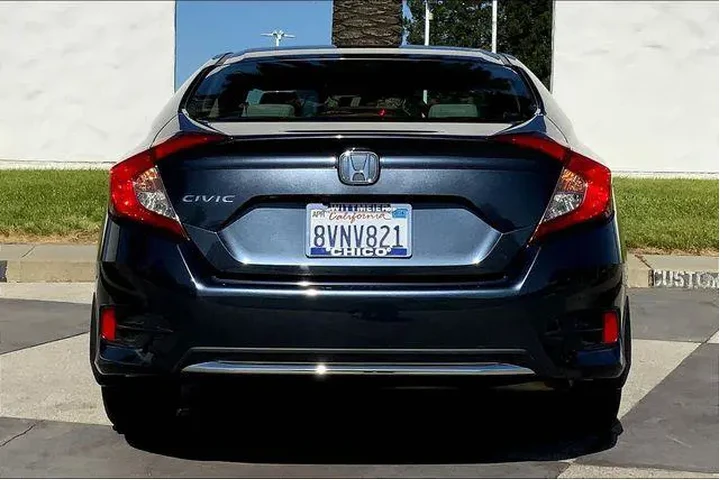 $18000 : Honda Civic 2021 LX 4dr Seda image 4