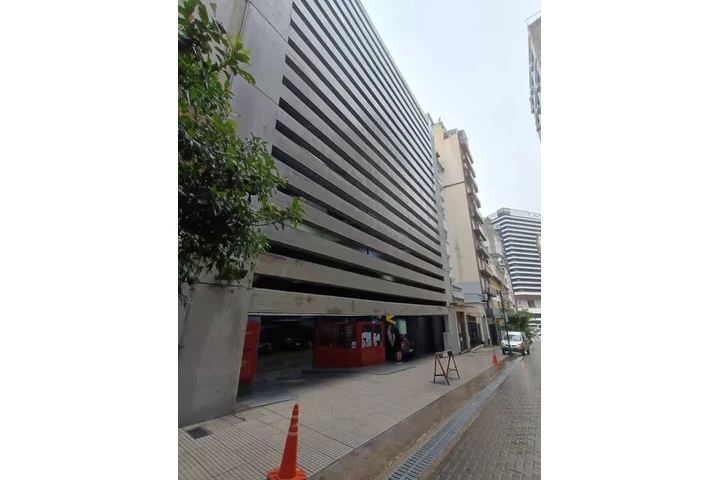 $17000 : Cochera fija cubierta en venta image 2