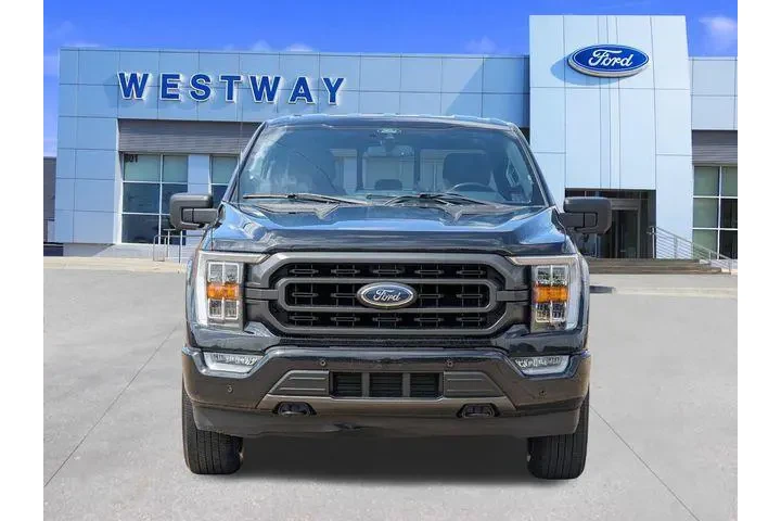 $35495 : Ford F-150 2021 4x4 Lariat 4 image 8