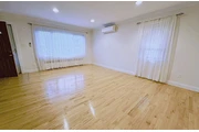 $3000 : WHITESTONE APT ELEGANTE 3BED thumbnail