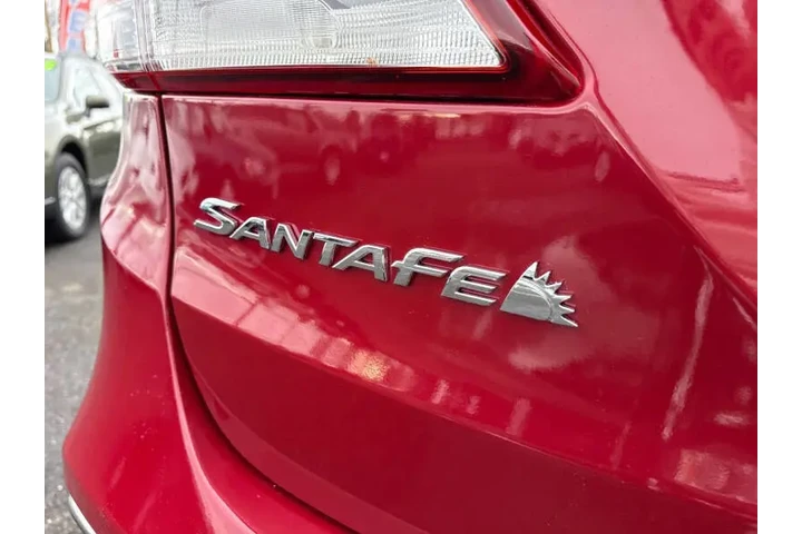 2017 Santa Fe Limited Ultimate image 9