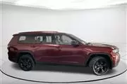 $27728 : Pre-Owned 2021 Grand Cherokee thumbnail