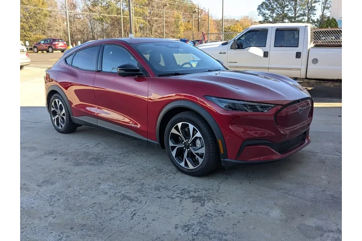 $30056 : Ford Mustang Mach-E 2024 Sel image 2