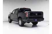 $27998 : Nissan Frontier 2022 4x4 S 4 thumbnail
