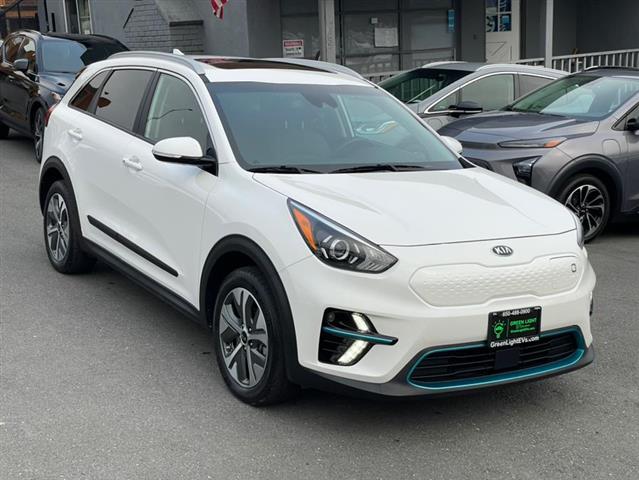 $22800 : Used 2021 Niro EV EX Premium image 3