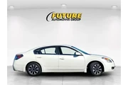 $5988 : Nissan Altima 2009 2.5 SL 4d thumbnail