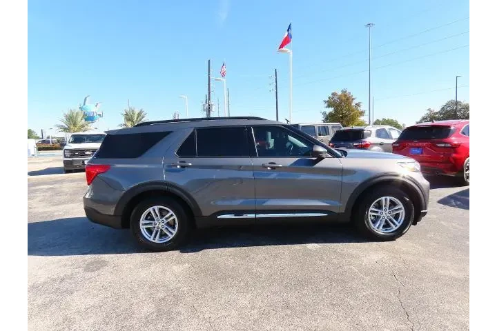 $28999 : Ford Explorer 2022 XLT 4dr S image 10