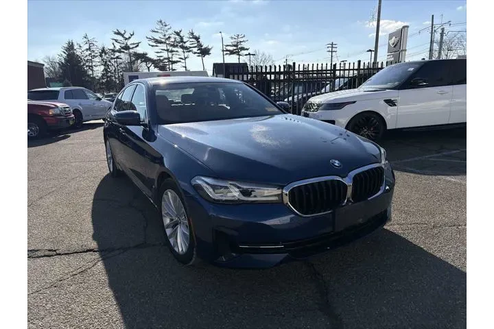 $35295 : BMW 5 Series 2022 AWD 530i x image 2