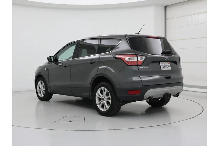 $13998 : Ford Escape 2017 SE 4dr SUV image 2