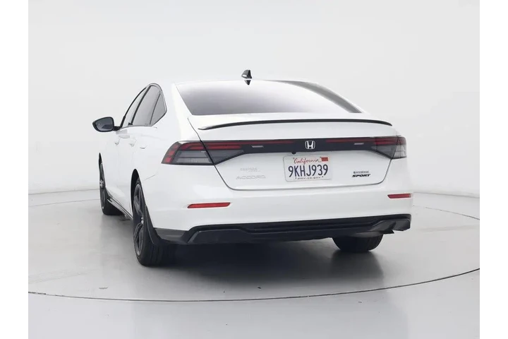$32998 : Honda Accord Hybrid 2024 Spo image 6