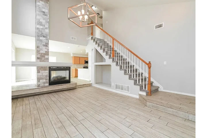 $2400 : House for rent in Denver CO image 2