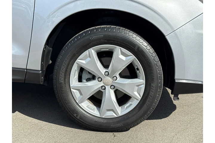 $16995 : Subaru Forester 2016 AWD 2.5 image 4