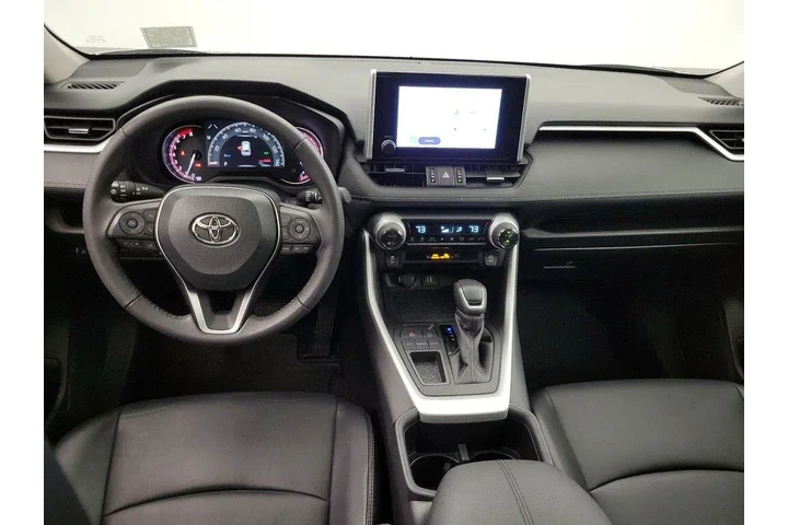 $34998 : Toyota RAV4 2024 XLE Premium image 9