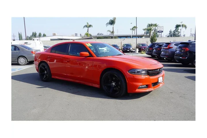 $17700 : 2018 Charger SXT Plus image 4