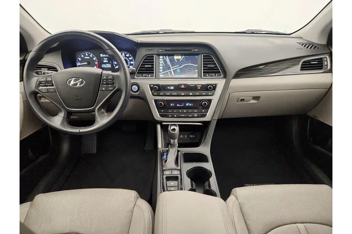 $17998 : Hyundai SONATA 2017 Limited image 9