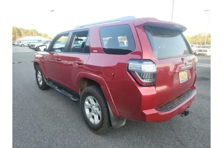 $21790 : Toyota 4Runner 2016 4x4 SR5 image 5