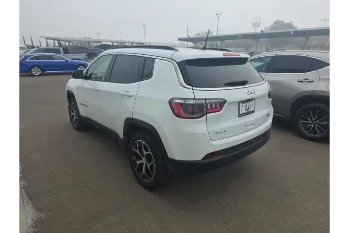 $19400 : Jeep Compass 2024 4x4 Latitu image 4