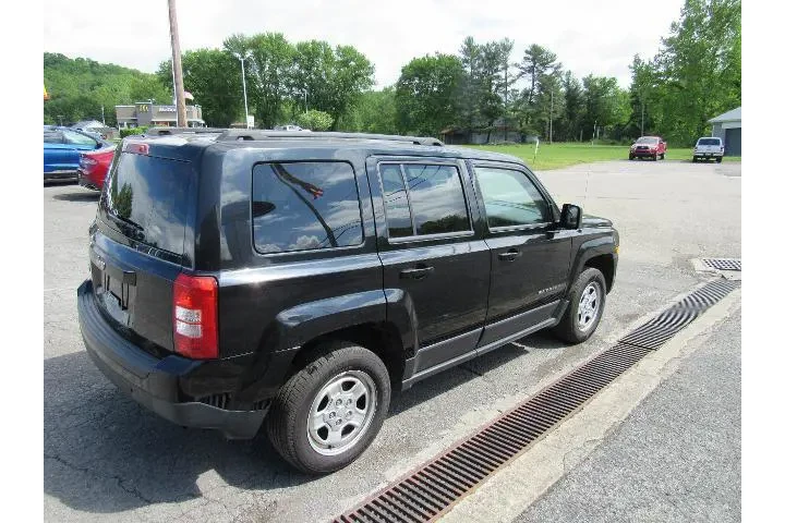 Jeep Patriot 2015 4x4 Sport image 6