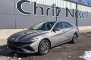 2024 Elantra SEL IVT en Tulsa