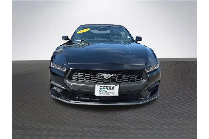 $28770 : Ford Mustang 2024 EcoBoost 2 image 2