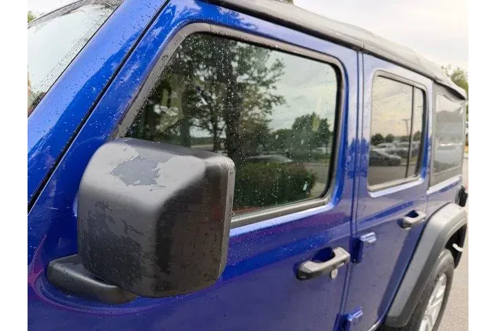 $25998 : Jeep Wrangler Unlimited 2020 image 9