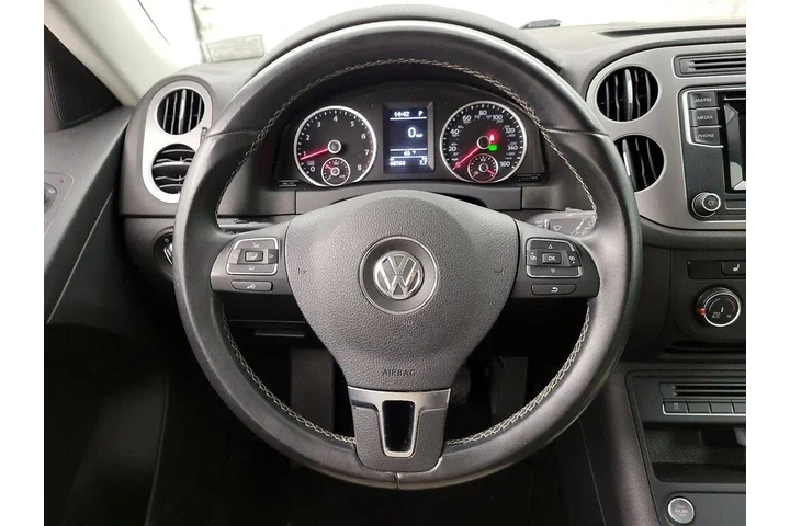 $13599 : Volkswagen Tiguan 2016 2.0T image 10