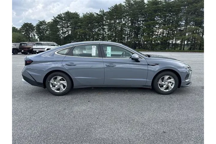 $24020 : Hyundai SONATA 2025 SE 4dr S image 8