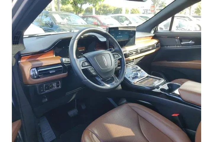 $34990 : Lincoln Nautilus 2023 Reserv image 9