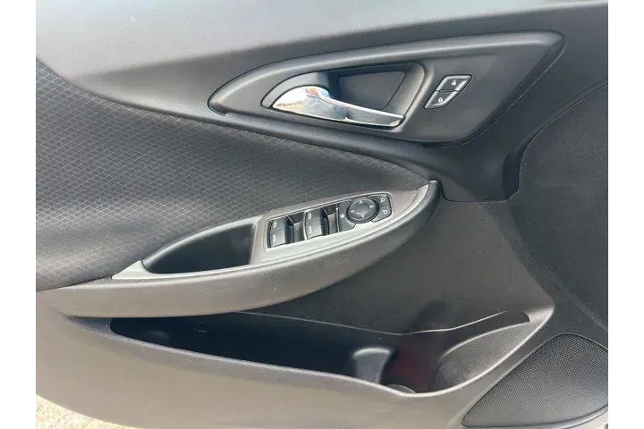 $15495 : Chevrolet Malibu 2023 LT 4dr image 10