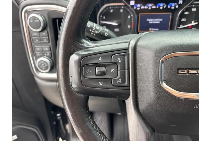 2020 GMC Sierra 2500HD Denali image 9